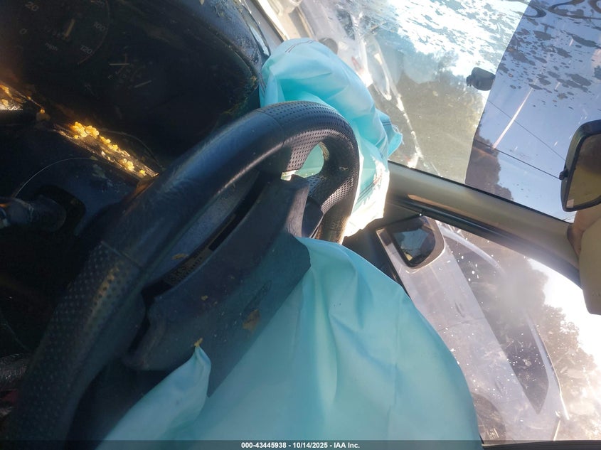 1999 Honda Cr-V Lx VIN: JHLRD2848XC014044 Lot: 43445938