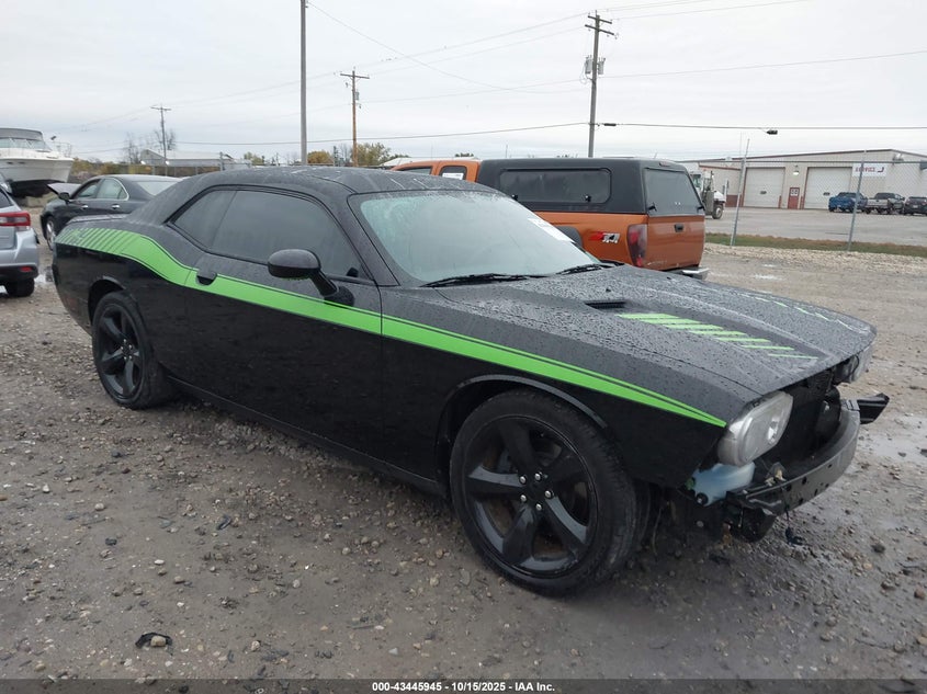 DODGE CHALLENGER SXT PLUS
