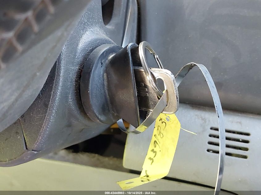 2004 Ford F-250 Lariat/Xl/Xlt VIN: 1FTNW21P64EB49436 Lot: 43445983