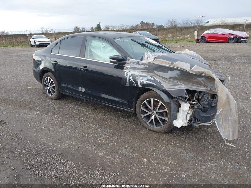 VOLKSWAGEN JETTA 1.4T SE
