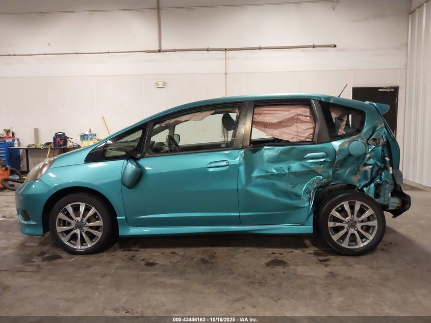 2012 Honda Fit Sport VIN: JHMGE8H57CC002943 Lot: 43446163