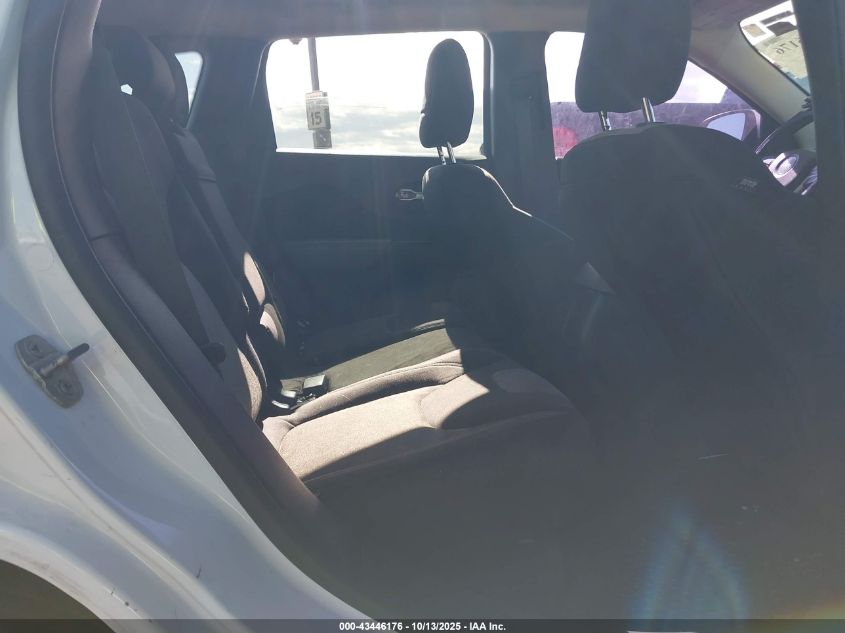 2014 Jeep Cherokee Latitude VIN: 1C4PJLCB1EW305313 Lot: 43446176