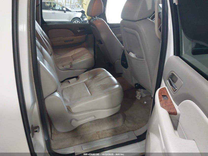 2007 Chevrolet Suburban 1500 Lt VIN: 1GNFK16337J173065 Lot: 43446195