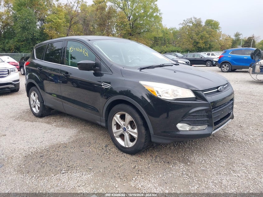 FORD ESCAPE SE