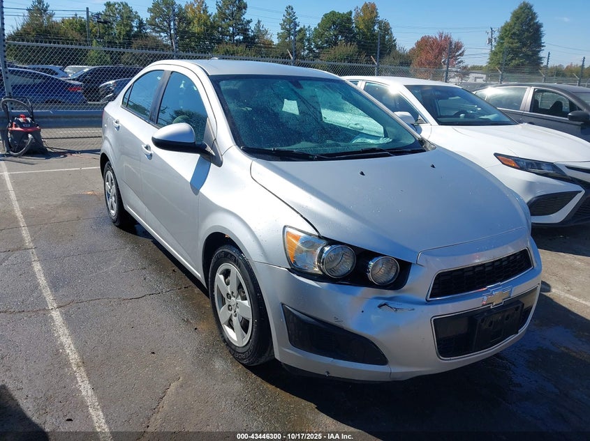 CHEVROLET SONIC LS AUTO