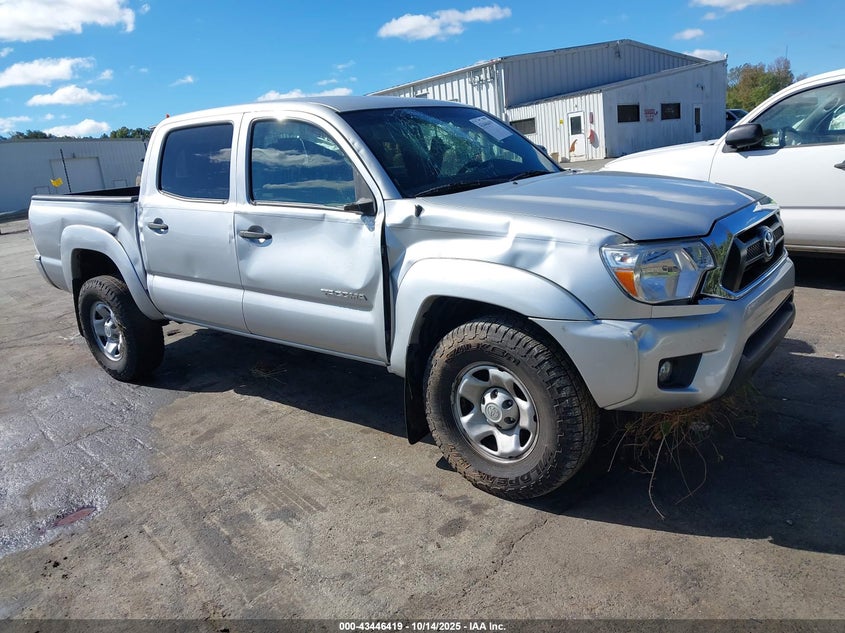 TOYOTA TACOMA BASE V6