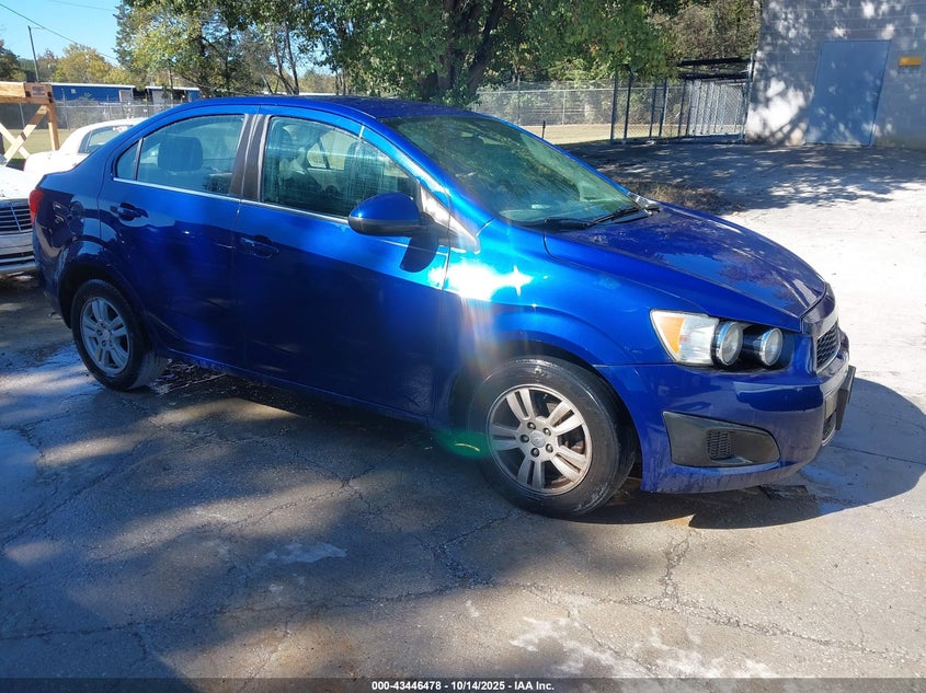 CHEVROLET SONIC LT AUTO