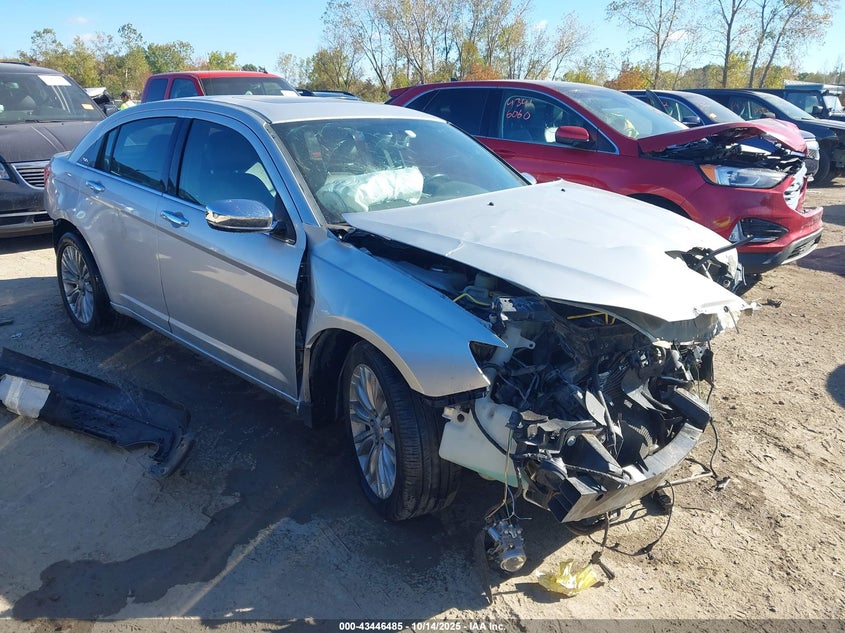 CHRYSLER 200 LIMITED