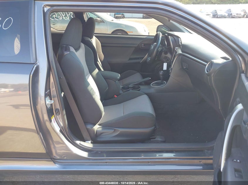 JTKJF5C70F3091943 2015 SCION TC photo no. 5
