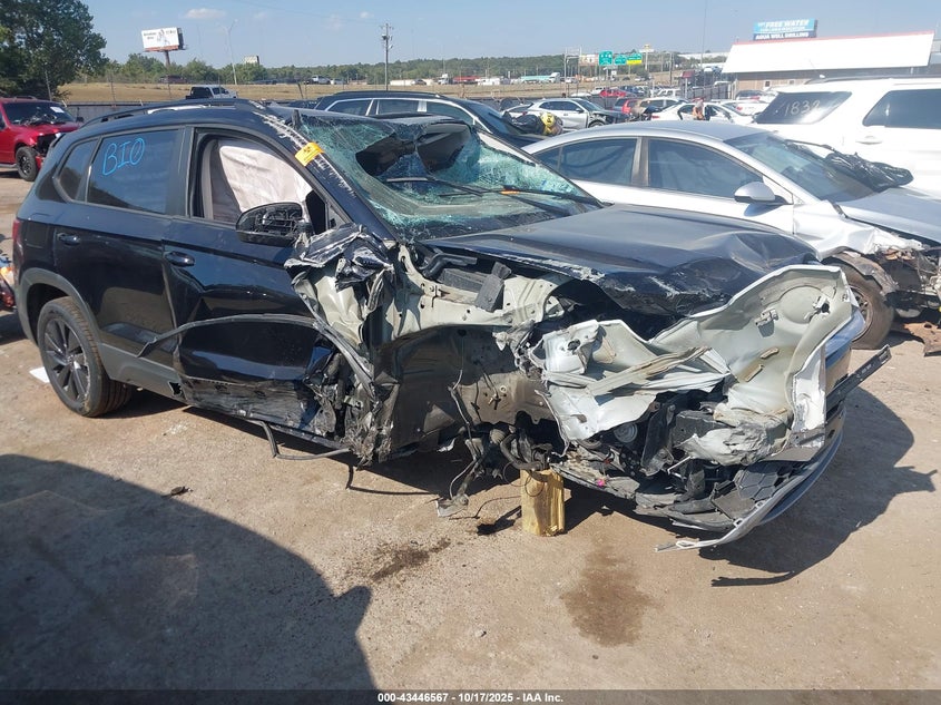 VOLKSWAGEN TAOS 1.5T S