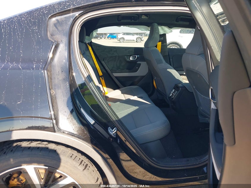 2021 Polestar 2 Launch Edition VIN: LPSED3KA5ML015074 Lot: 43446728