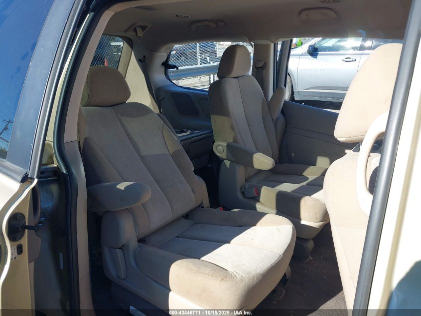 2011 Kia Sedona Lx VIN: KNDMG4C76B6375498 Lot: 43446771