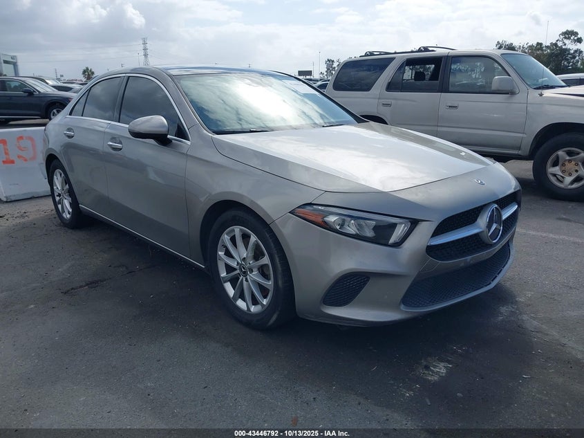 2020 MERCEDES-BENZ A 220 - WDD3G4EBXLW038045