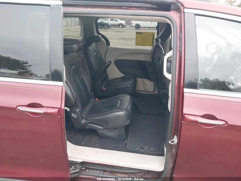 2017 Chrysler Pacifica Touring-L VIN: 2C4RC1BG6HR535527 Lot: 43446860