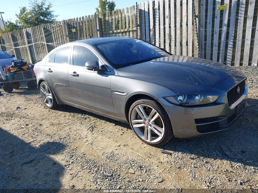 JAGUAR XE 35T PRESTIGE