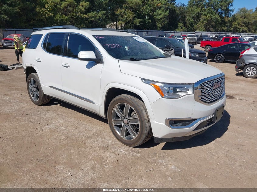 GMC ACADIA DENALI