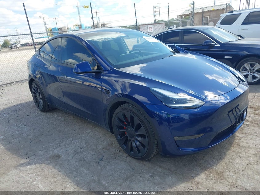 TESLA MODEL Y PERFORMANCE DUAL MOTOR ALL-WHEEL DRIVE