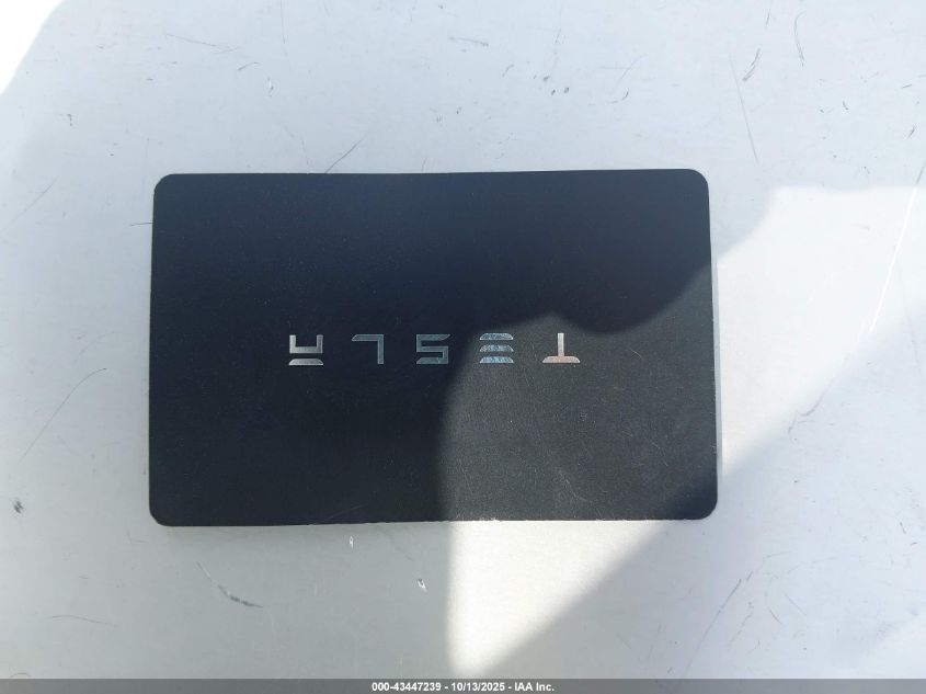 2023 Tesla Model Y Awd/Long Range Dual Motor All-Wheel Drive VIN: 7SAYGDEE5PA035557 Lot: 43447239