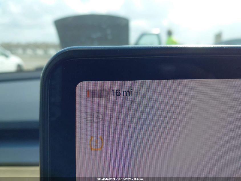 2023 Tesla Model Y Awd/Long Range Dual Motor All-Wheel Drive VIN: 7SAYGDEE5PA035557 Lot: 43447239