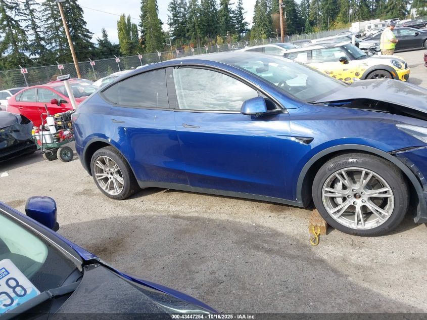 2021 Tesla Model Y Long Range Dual Motor All-Wheel Drive VIN: 5YJYGDEE5MF260055 Lot: 43447254