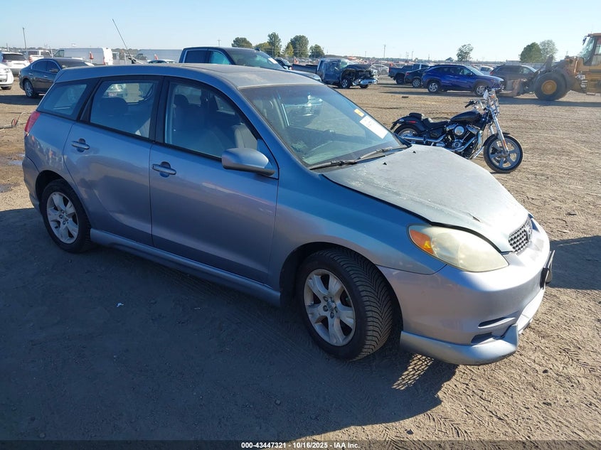 TOYOTA MATRIX 2004. Lot# 43447321. VIN 2T1KR32E74C229523. Photo 1