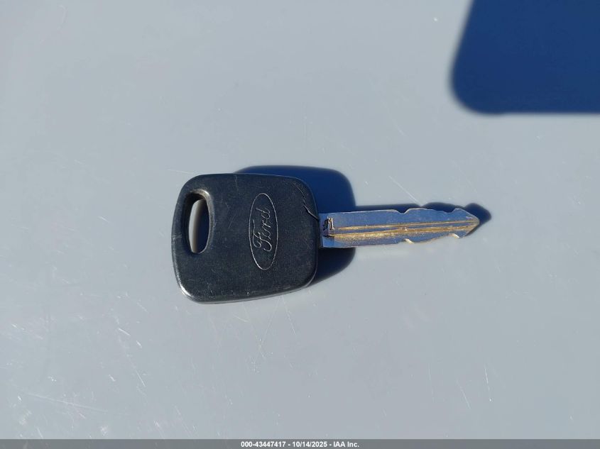 2002 Ford Escape Xlt VIN: 1FMCU04162KB87185 Lot: 43447417