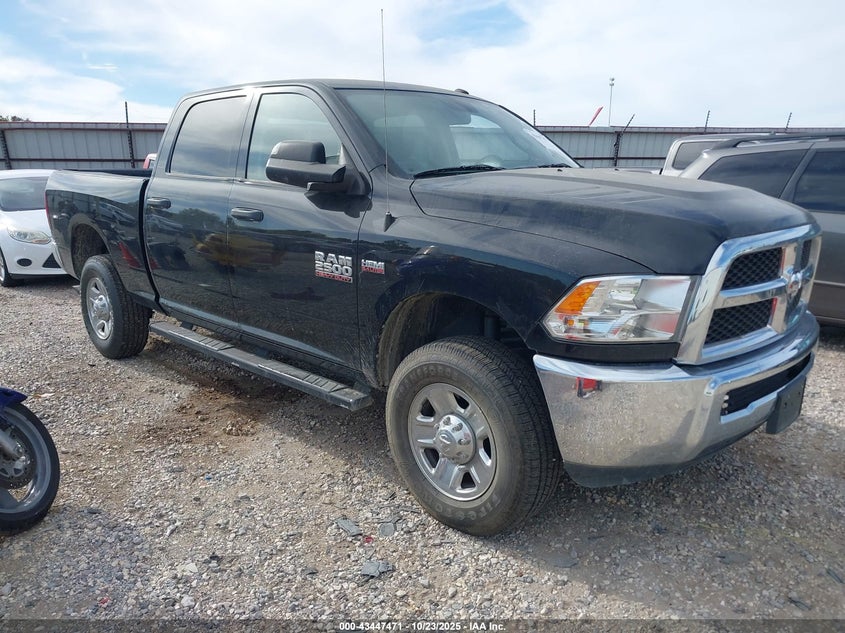 RAM 2500 TRADESMAN 4X4 6 4 BOX
