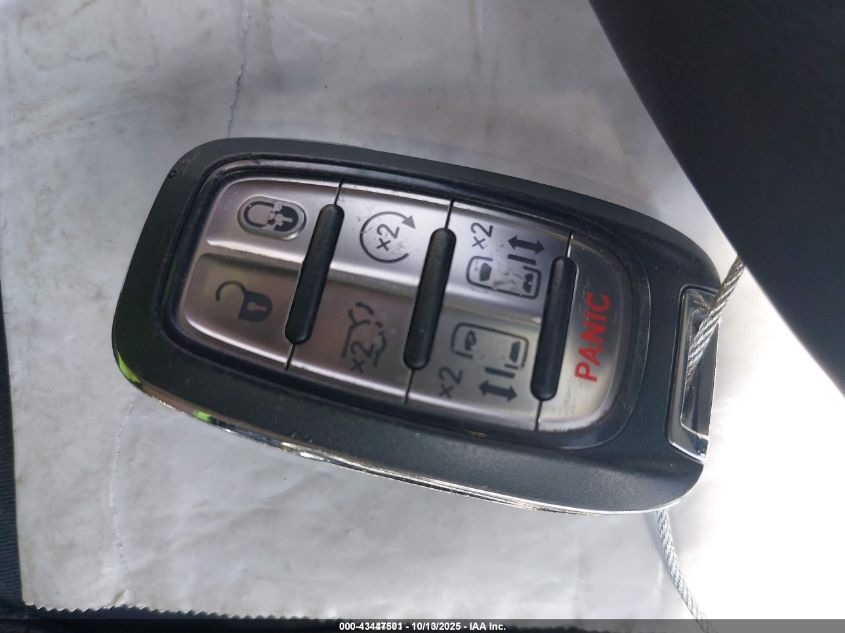 2022 Chrysler Pacifica Hybrid Touring L VIN: 2C4RC1L75NR192476 Lot: 43447501