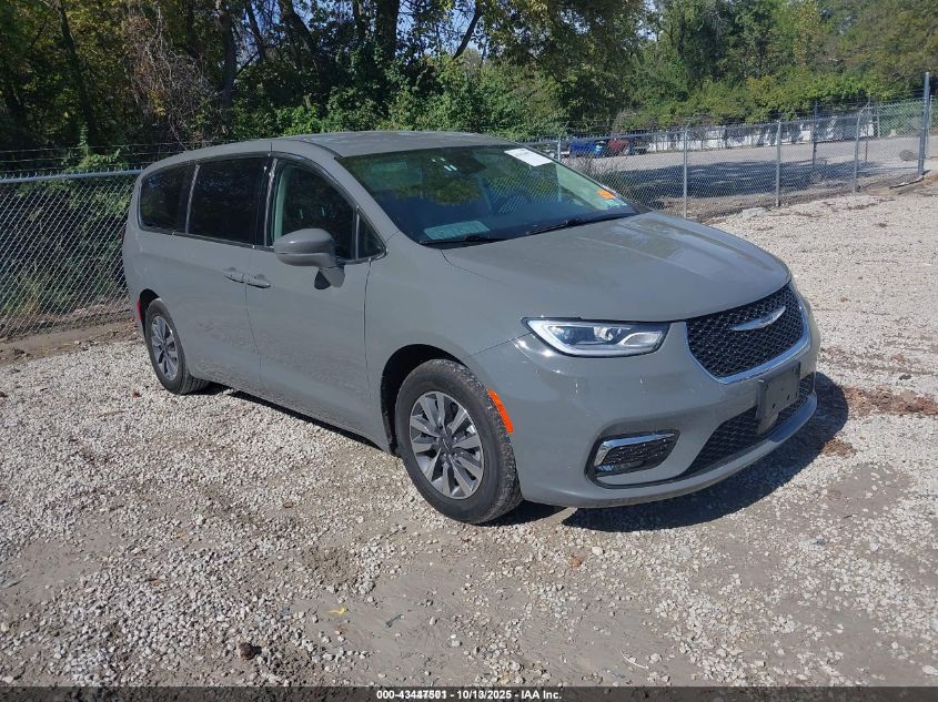 CHRYSLER PACIFICA TOURING L
