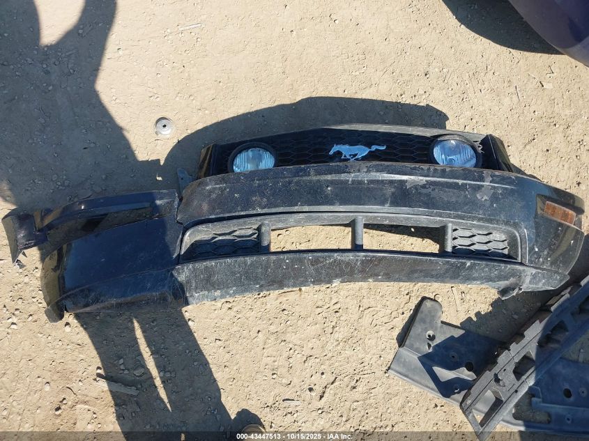 2007 Ford Mustang Gt Deluxe/Gt Premium VIN: 1ZVFT82H775258724 Lot: 43447513