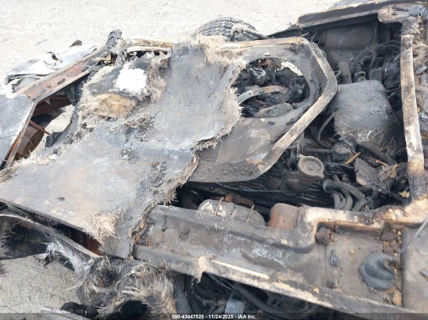 1982 Chevrolet Corvette VIN: 1G1AY8784C5114025 Lot: 43447525