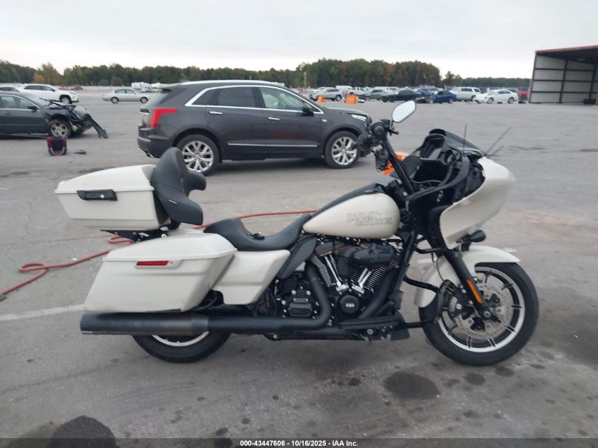 2023 Harley-Davidson Fltrxst VIN: 1HD1ACL10PB606368 Lot: 43447606