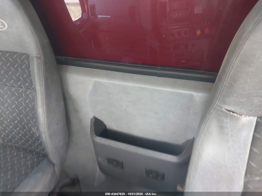 1M1AW09Y9GM054220 2016   photo no. 6