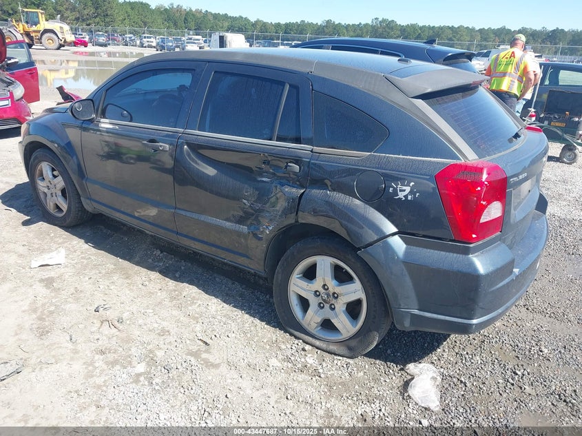 1B3HB48B88D692363 2008 DODGE CALIBER photo no. 3