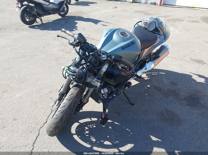 2025 SUZUKI GSX1300 RR JS1EJ11DXS7100170