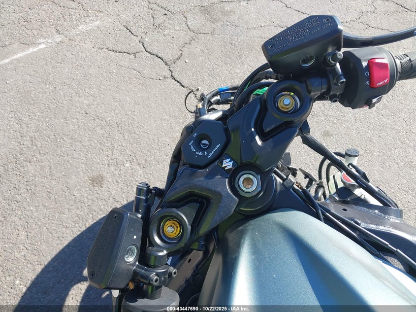 2025 SUZUKI GSX1300 RR JS1EJ11DXS7100170
