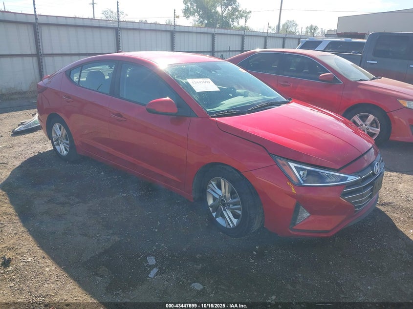 HYUNDAI ELANTRA SEL