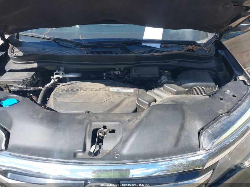 2017 Honda Pilot Touring VIN: 5FNYF5H96HB013804 Lot: 43447776