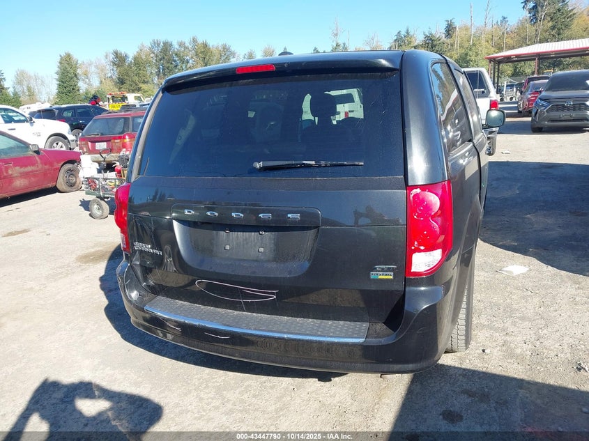 2019 Dodge Grand Caravan Gt VIN: 2C4RDGEG5KR677449 Lot: 43447790