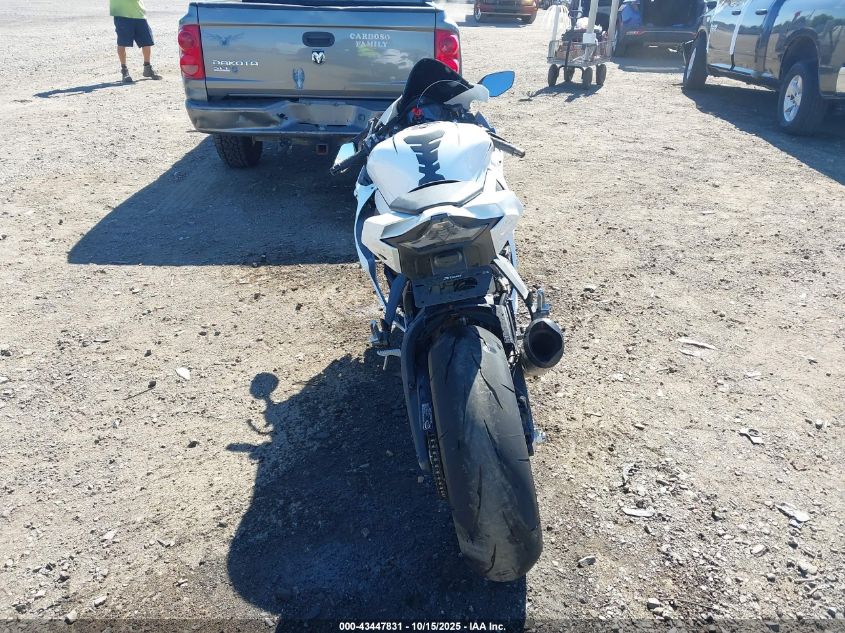 2025 Kawasaki Zx1002 L VIN: JKBZXVL15SA019196 Lot: 43447831