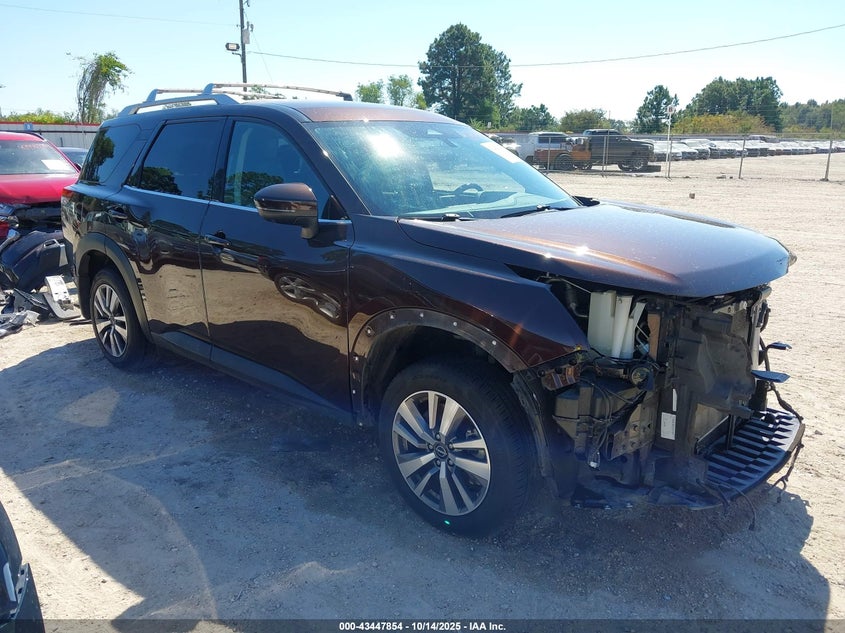 NISSAN PATHFINDER SL 2WD