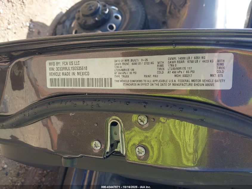 2025 Ram 3500 Laramie 4X4 8' Box VIN: 3C63RRJL1SG535618 Lot: 43447871