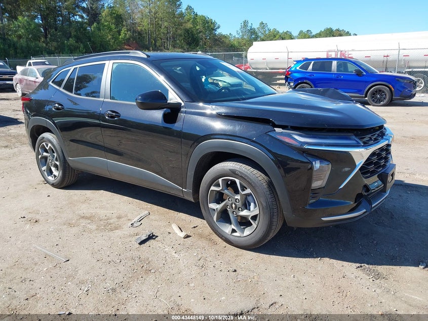 CHEVROLET TRAX FWD LT