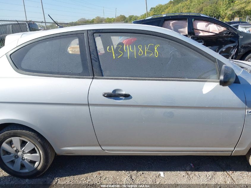 2008 Hyundai Accent Gs VIN: KMHCM36C98U092567 Lot: 43448158