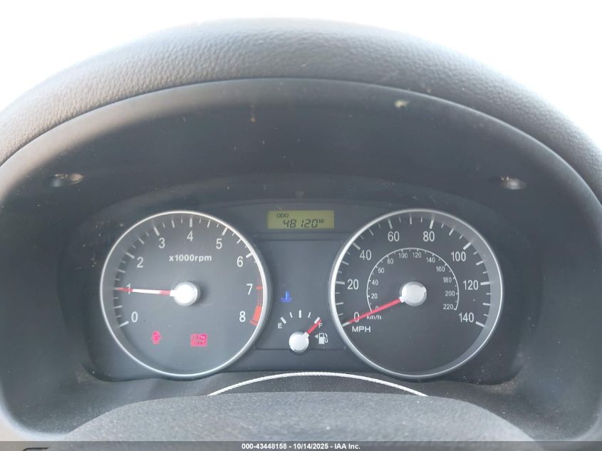 2008 Hyundai Accent Gs VIN: KMHCM36C98U092567 Lot: 43448158