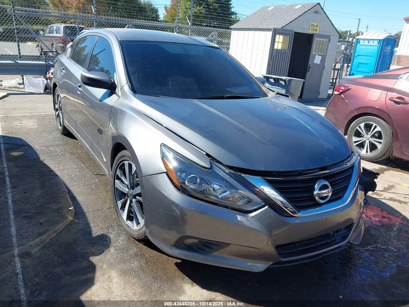NISSAN ALTIMA 2.5 SR