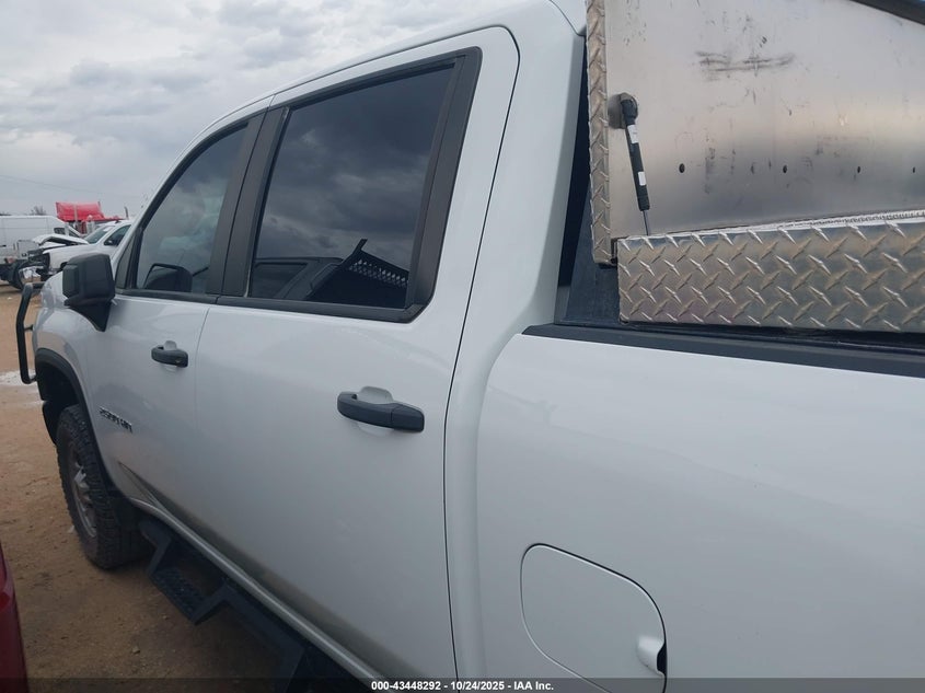 1GC1YLE71PF237544 2023 CHEVROLET SILVERADO photo no. 13