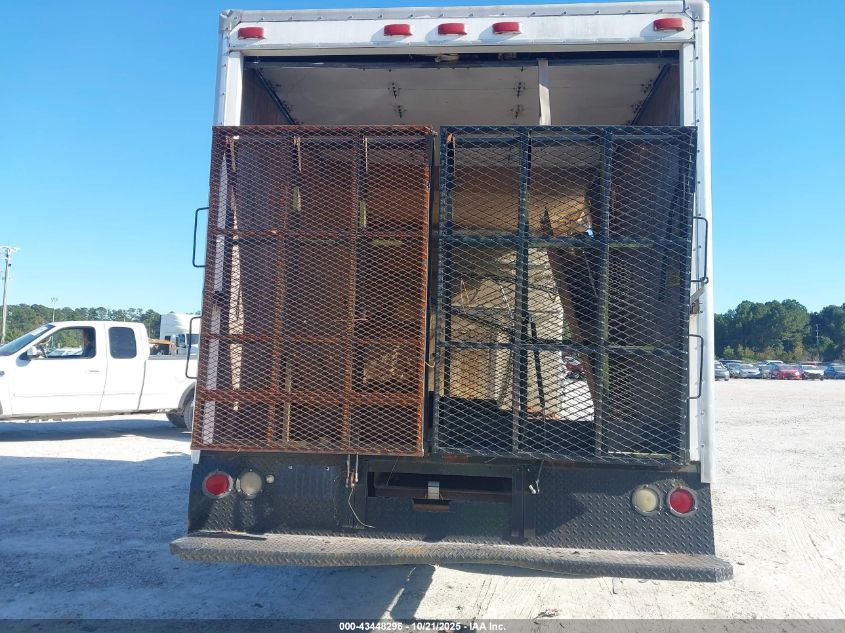 2005 Chevrolet Express Cutaway Base W/C7A VIN: 1GBJG31U651210725 Lot: 43448296