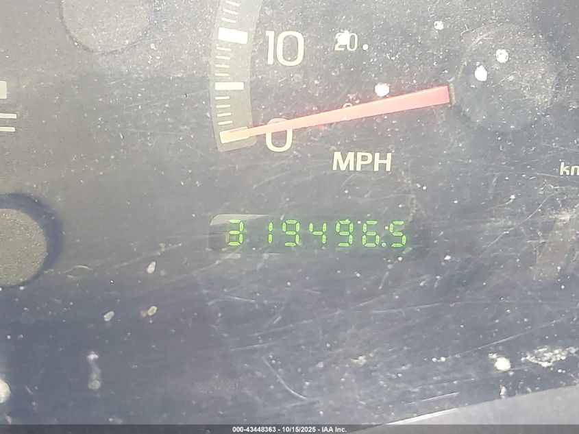 1999 Ford Expedition Eddie Bauer/Xlt VIN: 1FMRU1763XLB76153 Lot: 43448363