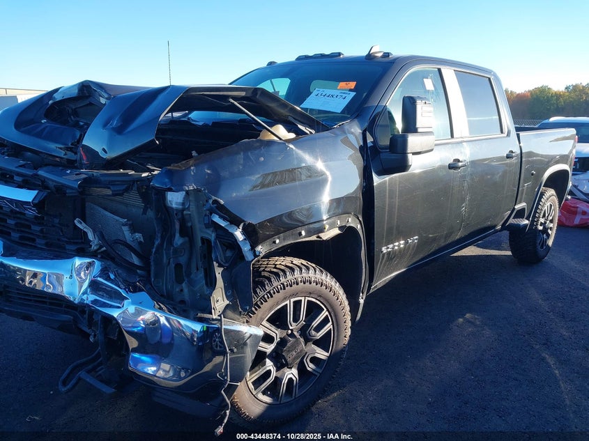1GC4YNE79NF101684 2022 CHEVROLET SILVERADO photo no. 2